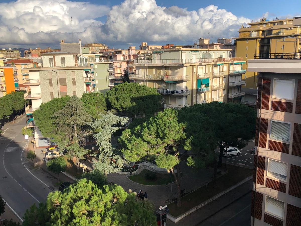 Apartmán Attico Trilocale Con Solarium A Borghetto Santo Spirito Exteriér fotografie